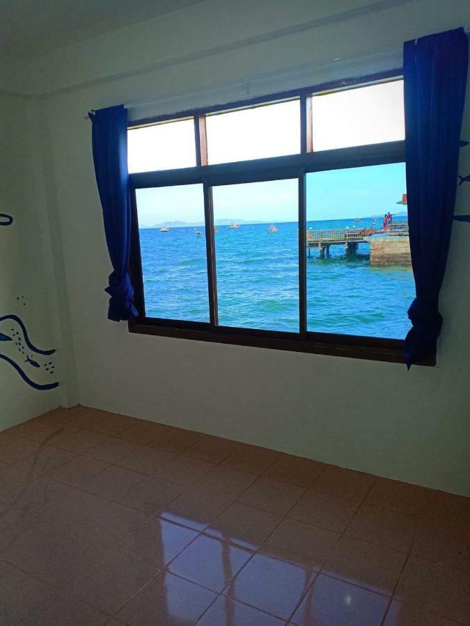Island Inn Ko Lan Buitenkant foto